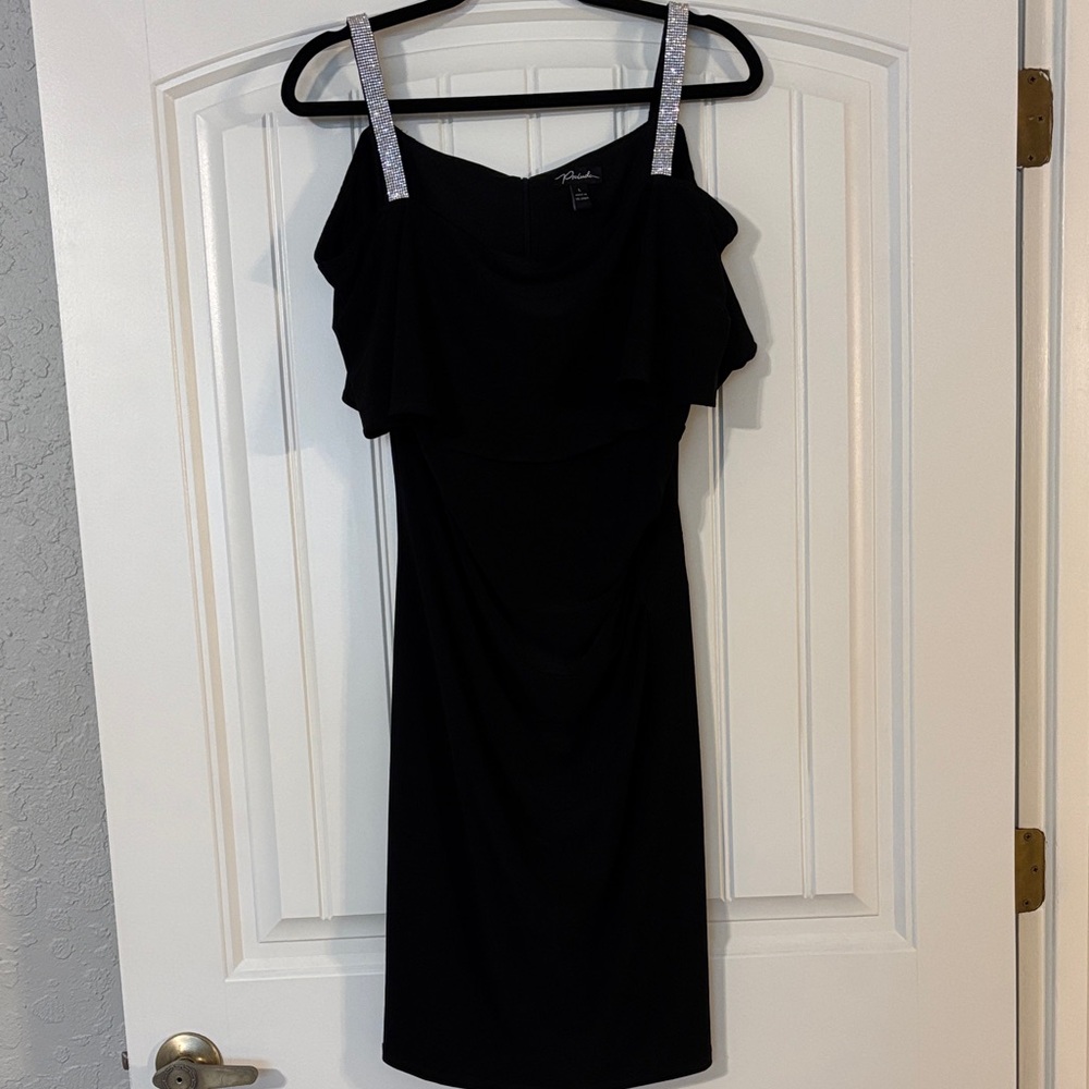 Elegant Prelude little black Dress